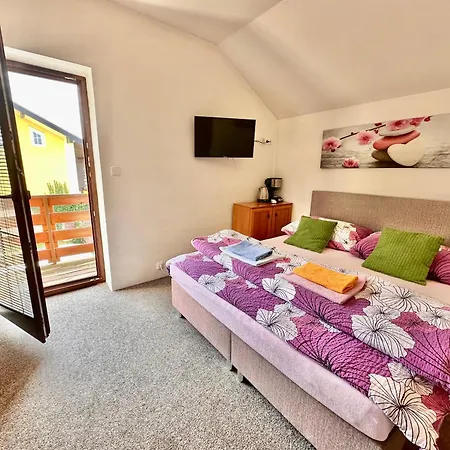 Lenka 1 3* Harrachov
